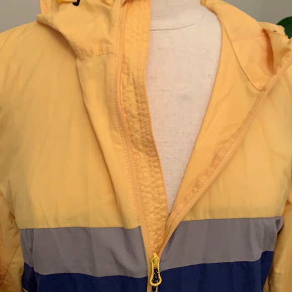 JW Anderson Uniqlo windbreaker - Picture 9 of 12